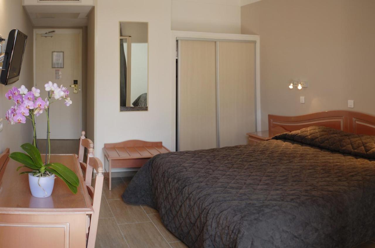 Hotel Les Eucalyptus Porto Pollo Eksteriør bilde
