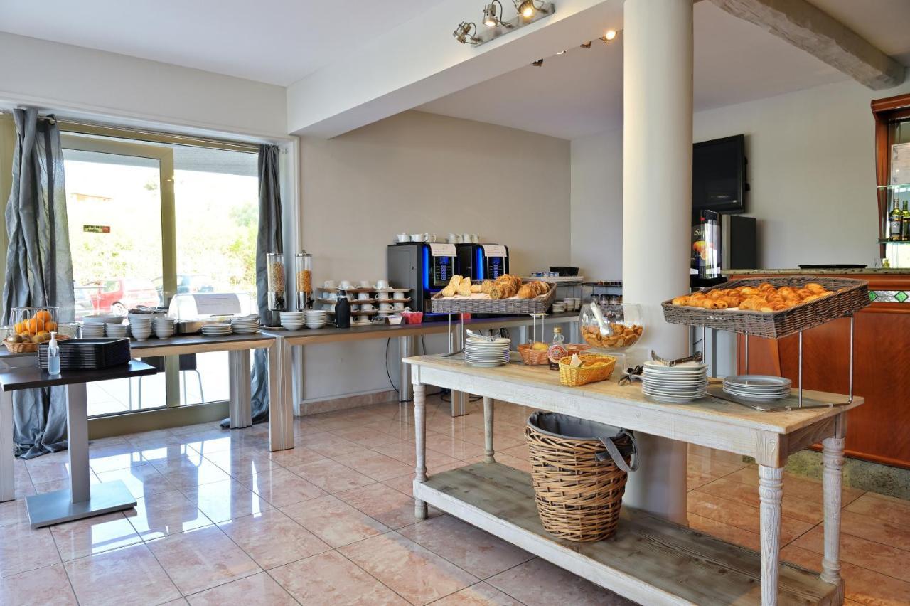 Hotel Les Eucalyptus Porto Pollo Eksteriør bilde